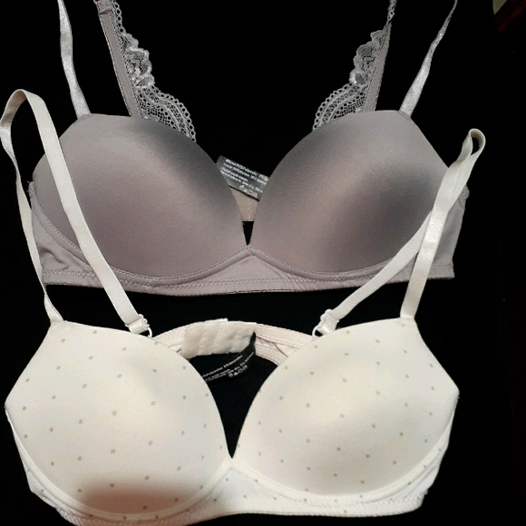 Two Pack T-Shirt Bra Bundle (Size 34B) - Picture 1 of 5